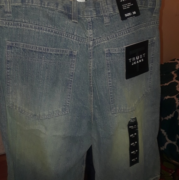 Jean shorts - Picture 2 of 2